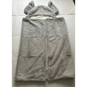 Pottery Barn Kids Hooded Towel - Elephant